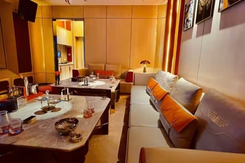 郑州金莎公馆KTV招聘礼仪,报机票并提供住宿,最新酒促信息诚邀你一同奋进